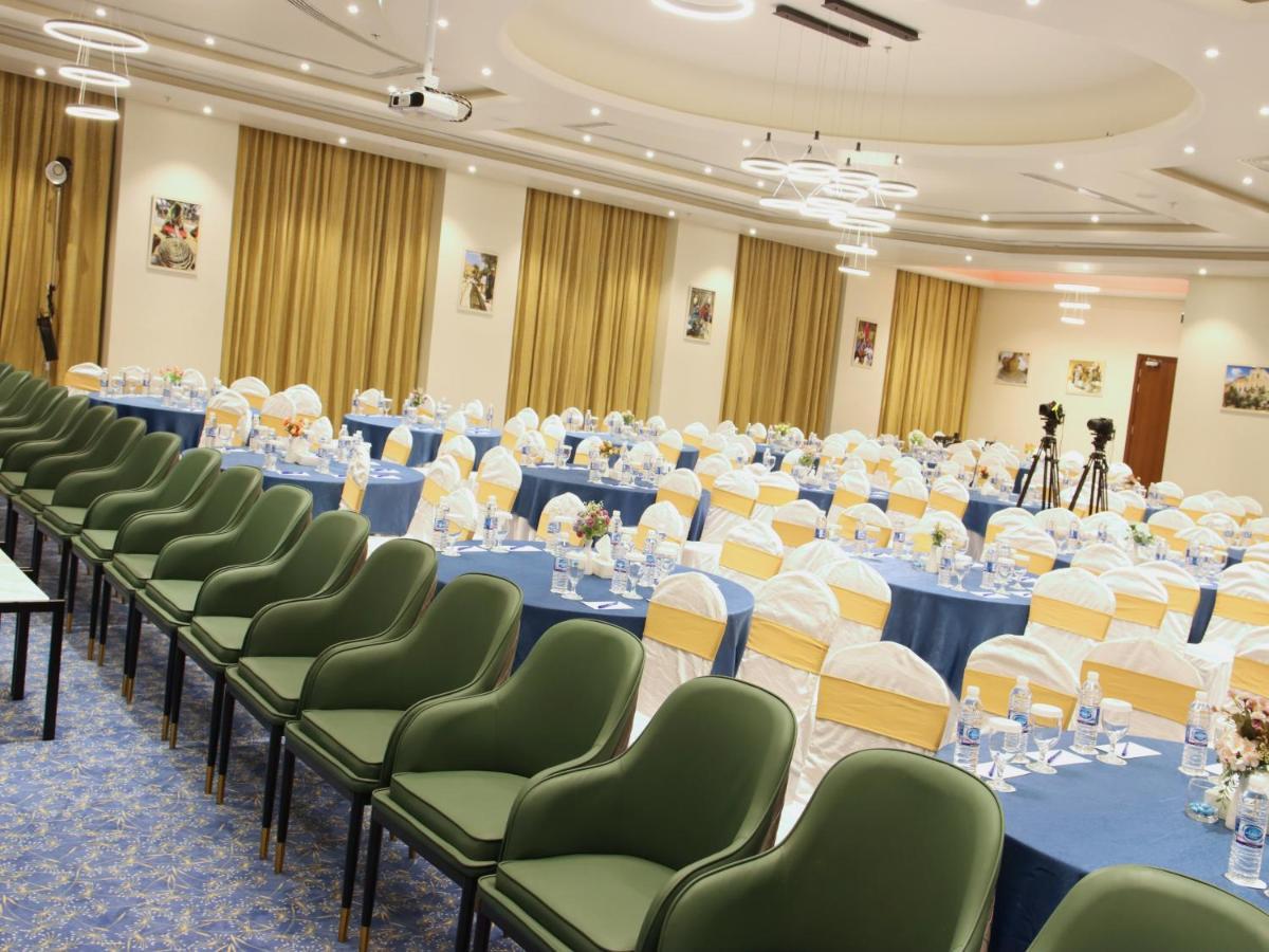 Rozana Hotel Masqat Buitenkant foto